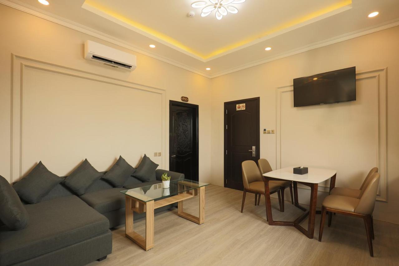 Phuoc Hung 3 Hotel Vinh Long Bagian luar foto