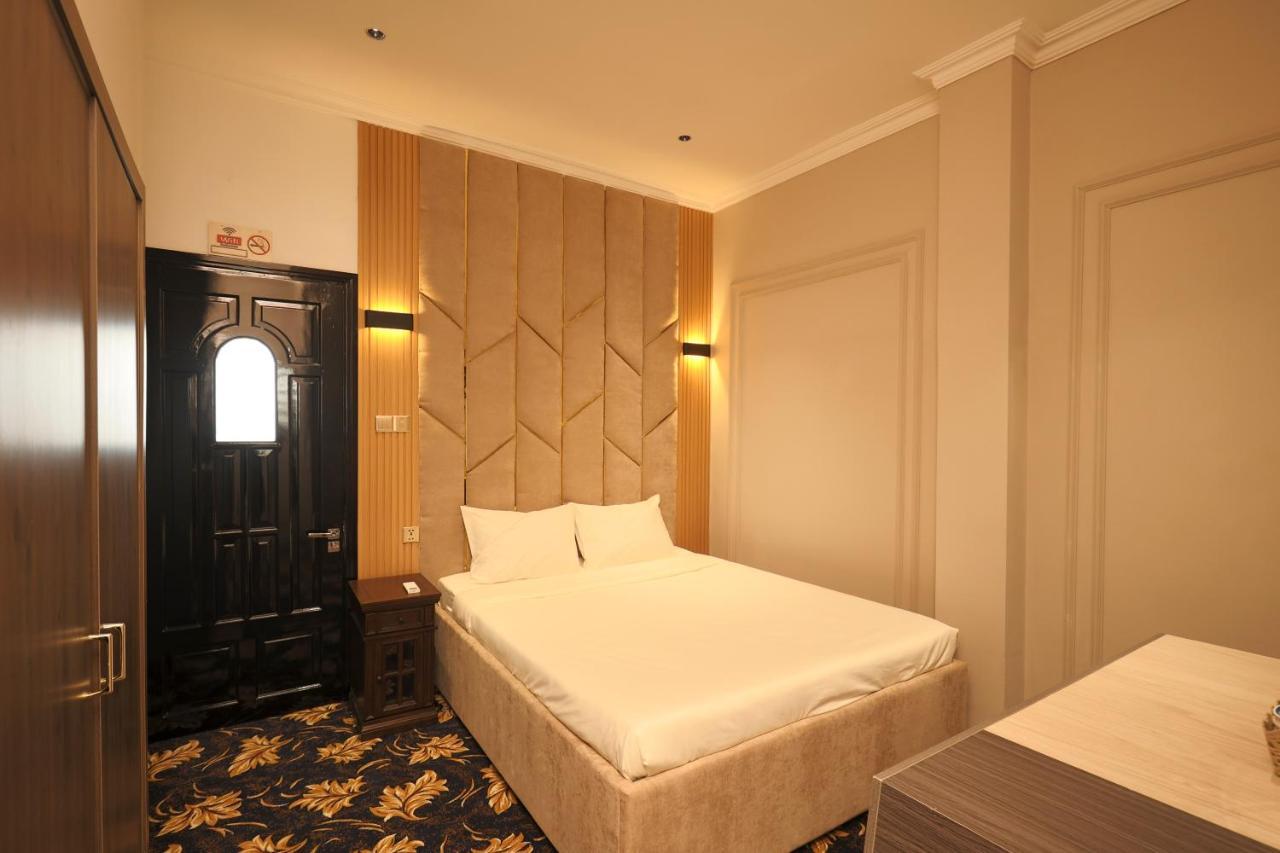 Phuoc Hung 3 Hotel Vinh Long Bagian luar foto